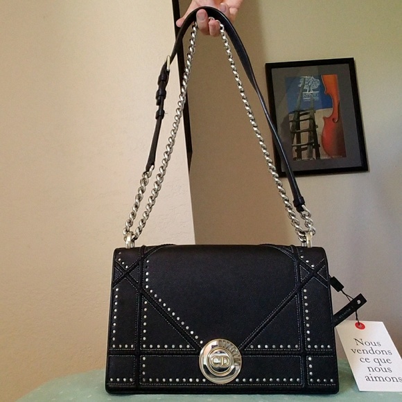 $3,800 Grain Calfskin Dior lady Diorama Bag - Picture 7 of 8